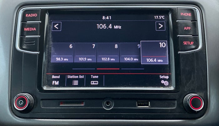 2018 Volkswagen Polo HIGHLINE PLUS 1.0 16 ALLOY, Petrol, Manual, 79,520 km, Infotainment System