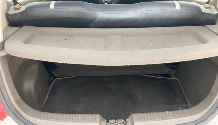 2013 Hyundai i10 MAGNA 1.2, Petrol, Manual, 54,003 km, Boot Inside