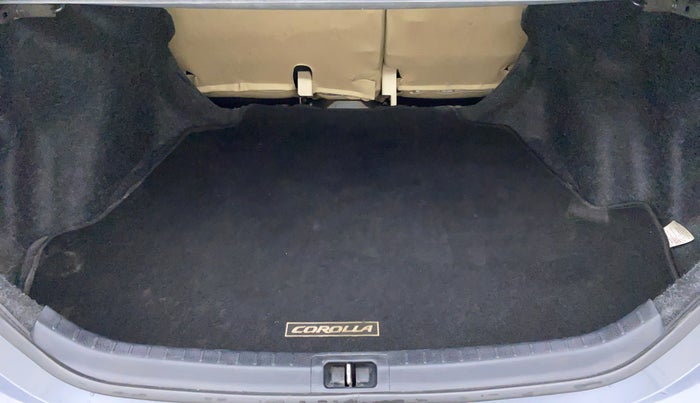 2016 Toyota Corolla Altis G, Petrol, Manual, 78,087 km, Boot Inside
