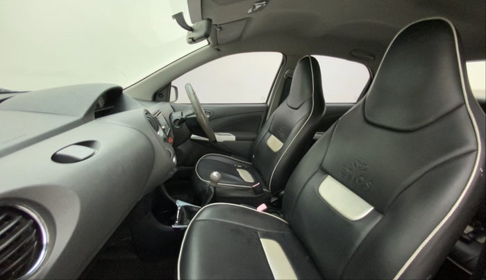 2012 Toyota Etios V, Petrol, Manual, 60,830 km, Right Side Front Door Cabin