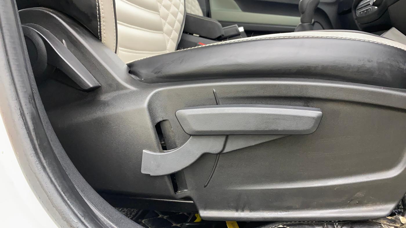 2025 Tata PUNCH Adventure Plus iCNG, CNG, Manual, 12,203 km, Driver Side Adjustment Panel