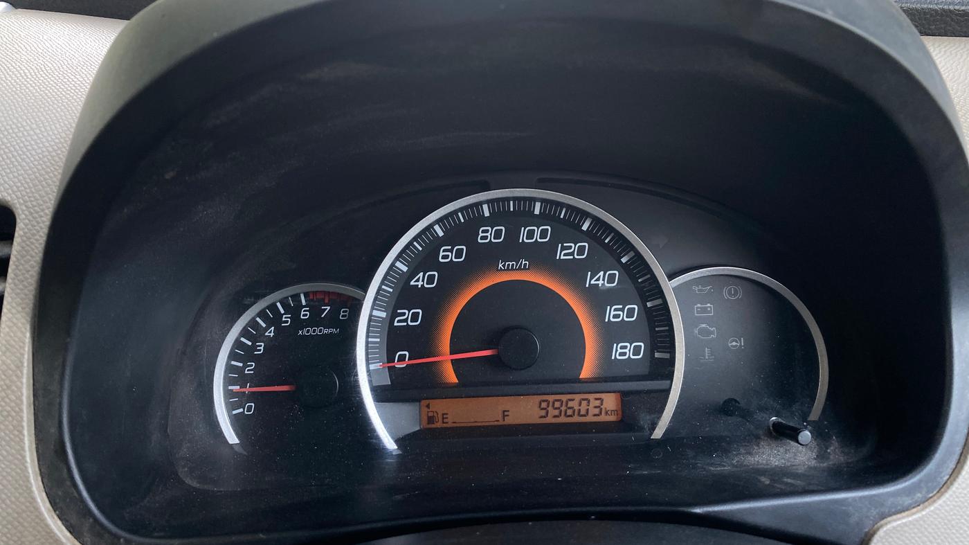 2015 Maruti Wagon R 1.0 VXI, Petrol, Manual, 99,601 km, Odometer Image
