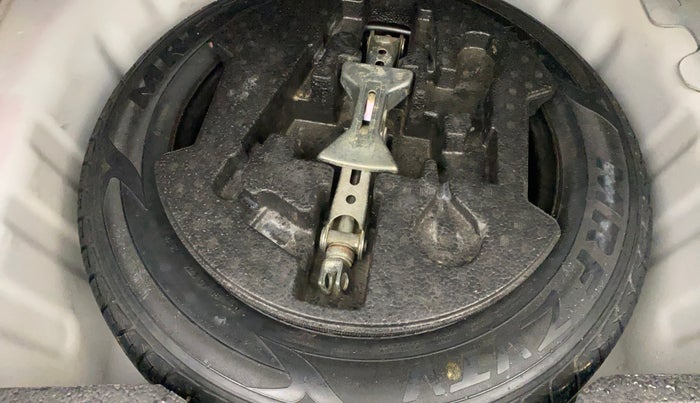 2018 Maruti Ciaz ALPHA 1.4 PETROL, Petrol, Manual, 81,851 km, Spare Tyre