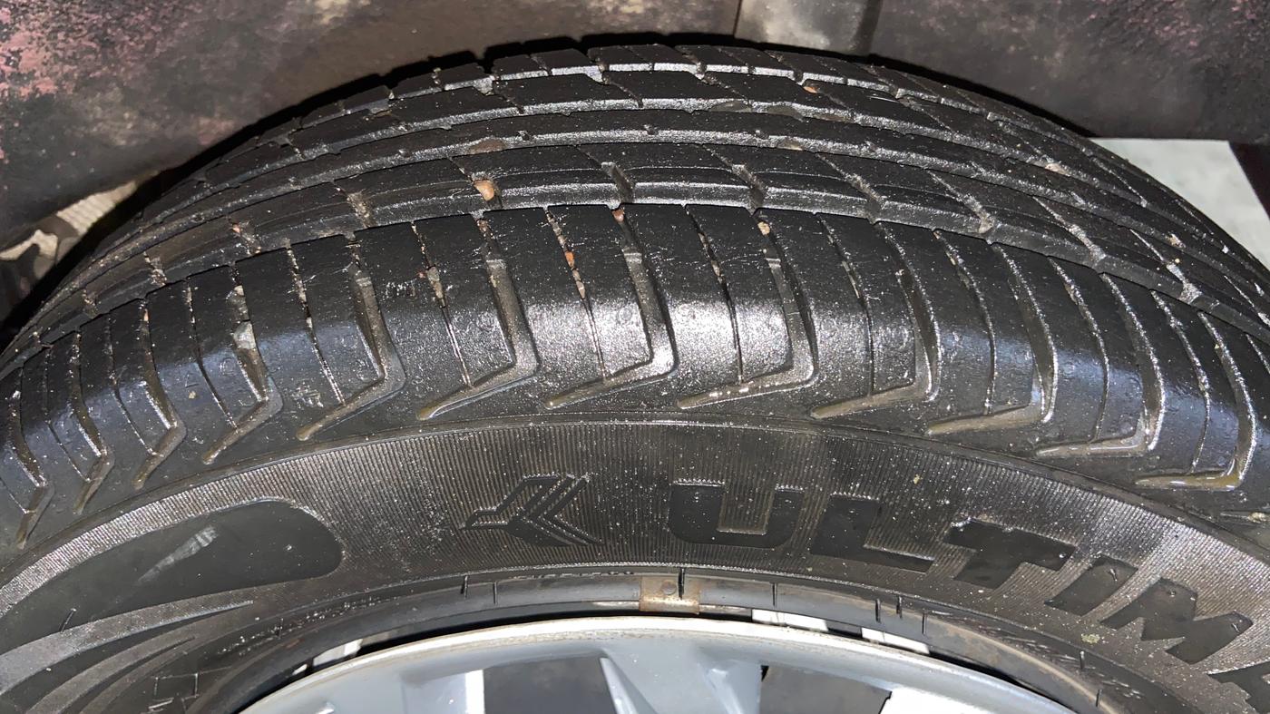 2019 Datsun Redi Go S, Petrol, Manual, 39,111 km, Left Rear Tyre Tread