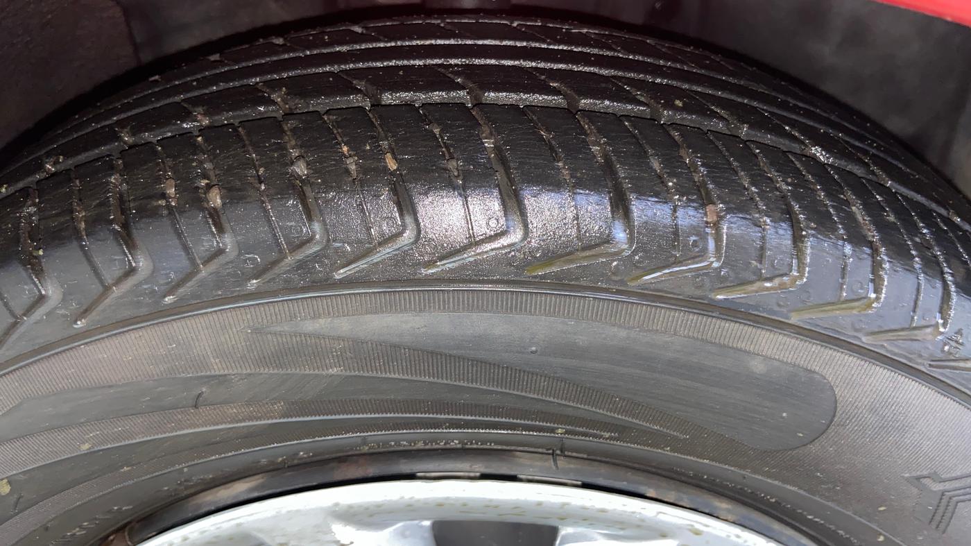 2019 Datsun Redi Go S, Petrol, Manual, 39,111 km, Right Front Tyre Tread