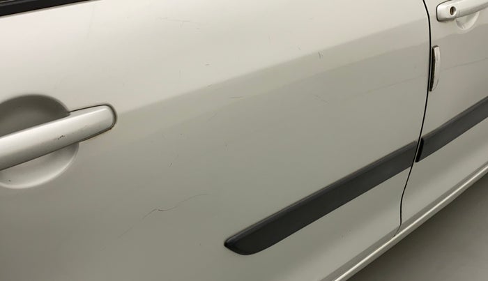 2015 Maruti Swift Dzire VXI, Petrol, Manual, 65,251 km, Right rear door - Slightly dented