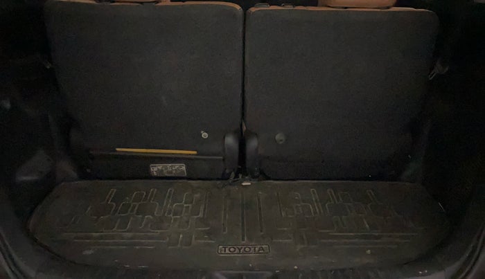 2018 Toyota Innova Crysta 2.7 GX AT 7 STR, Petrol, Automatic, 86,642 km, Boot Inside