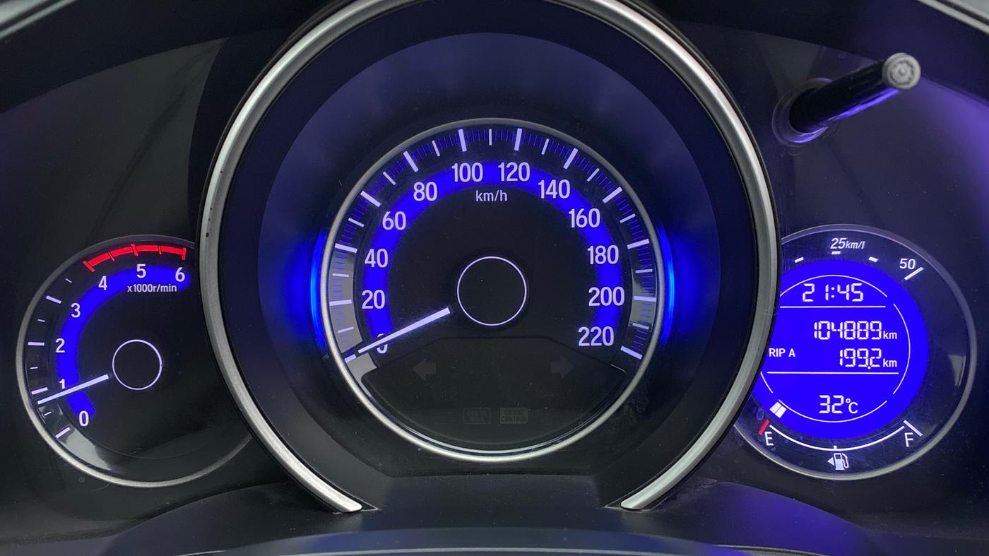 2017 Honda WR-V 1.5L I-DTEC VX MT, Diesel, Manual, 1,04,889 km, Odometer Image