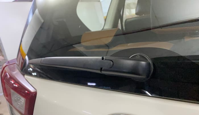 2021 Toyota Innova Crysta 2.4 GX AT 7 STR, Diesel, Automatic, 92,290 km, Rear Wiper