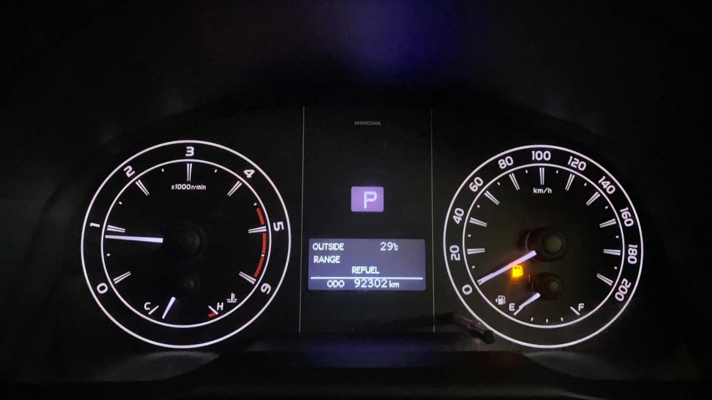 2021 Toyota Innova Crysta 2.4 GX AT 7 STR, Diesel, Automatic, 92,290 km, Odometer Image