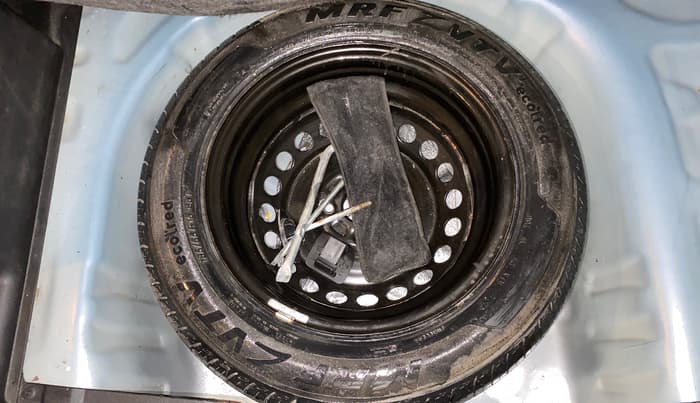 2019 Maruti Baleno ZETA PETROL 1.2, Petrol, Manual, 86,190 km, Spare Tyre