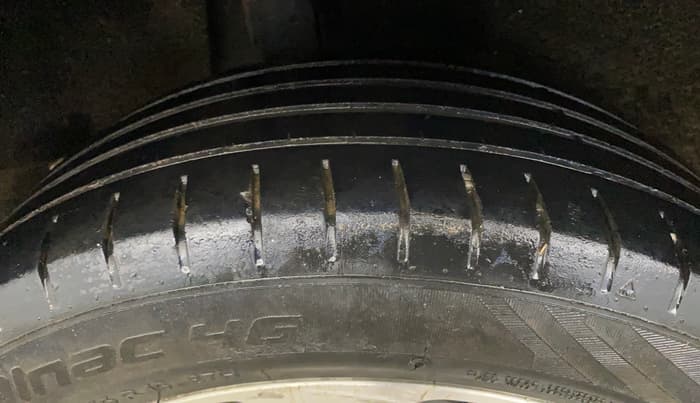 2019 Maruti Baleno ZETA PETROL 1.2, Petrol, Manual, 86,190 km, Right Rear Tyre Tread