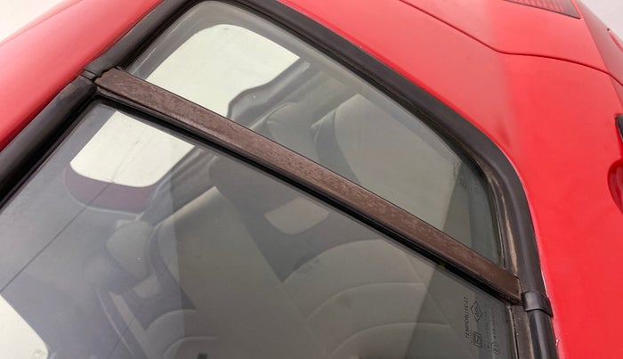 2011 Maruti Swift VXI, Petrol, Manual, 83,466 km, Rear left door - Slight discoloration