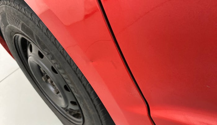 2011 Maruti Swift VXI, Petrol, Manual, 83,466 km, Left fender - Slightly dented