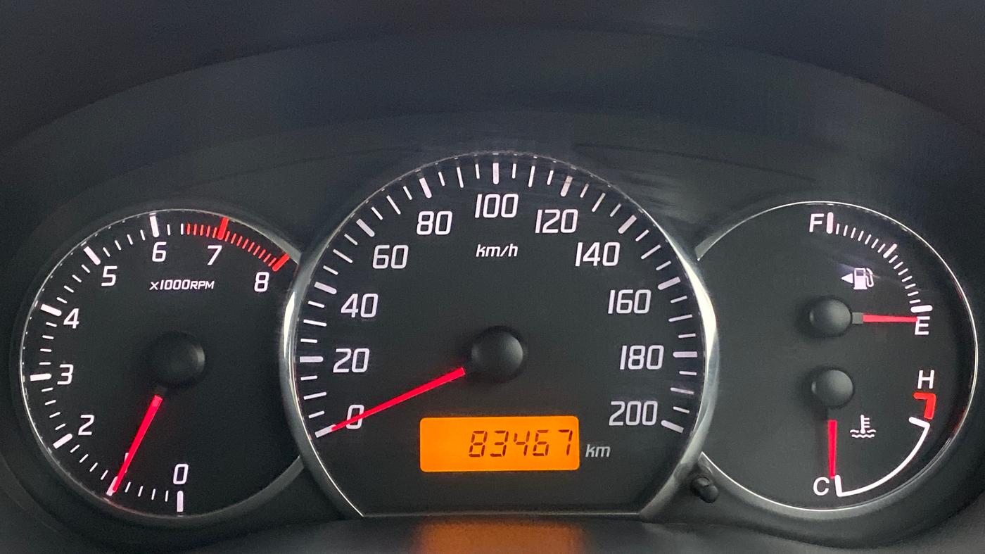 2011 Maruti Swift VXI, Petrol, Manual, 83,466 km, Odometer Image