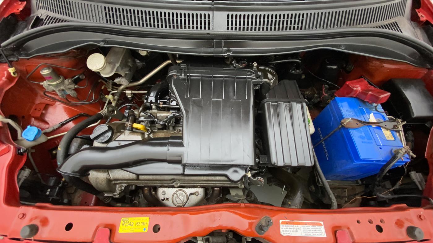 2011 Maruti Swift VXI, Petrol, Manual, 83,466 km, Open Bonet