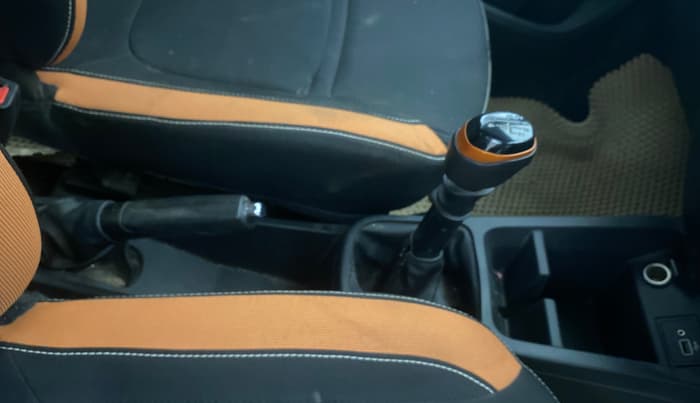 2021 Renault Kwid CLIMBER 1.0 (O), Petrol, Manual, 39,598 km, Gear Lever
