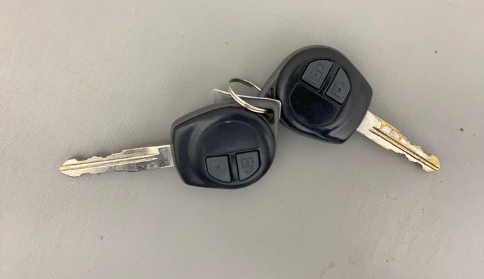 2012 Maruti Swift Dzire ZDI, Diesel, Manual, 1,03,278 km, Key Close Up