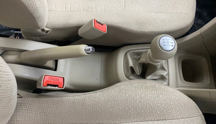 2012 Maruti Swift Dzire ZDI, Diesel, Manual, 1,03,278 km, Gear Lever