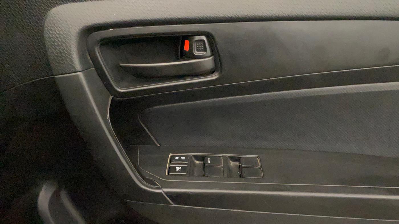 2021 Maruti Vitara Brezza LXI, Petrol, Manual, 59,466 km, Driver Side Door Panels Control