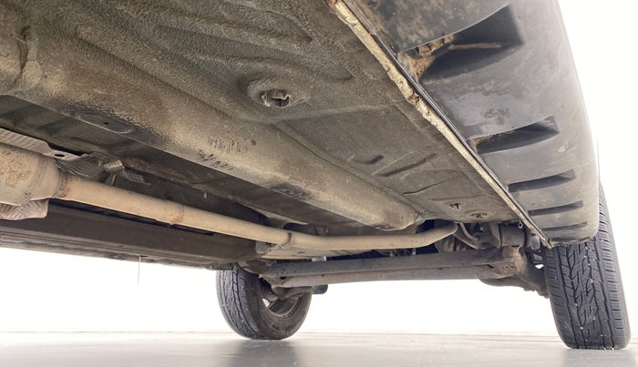 2016 Renault Duster RXL AMT 110 PS, Diesel, Automatic, 88,089 km, Right Side Underbody