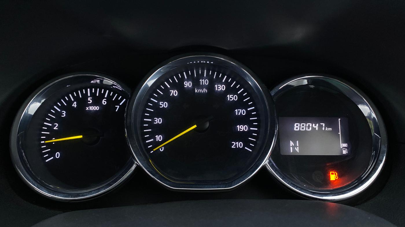 2016 Renault Duster RXL AMT 110 PS, Diesel, Automatic, 88,089 km, Odometer Image