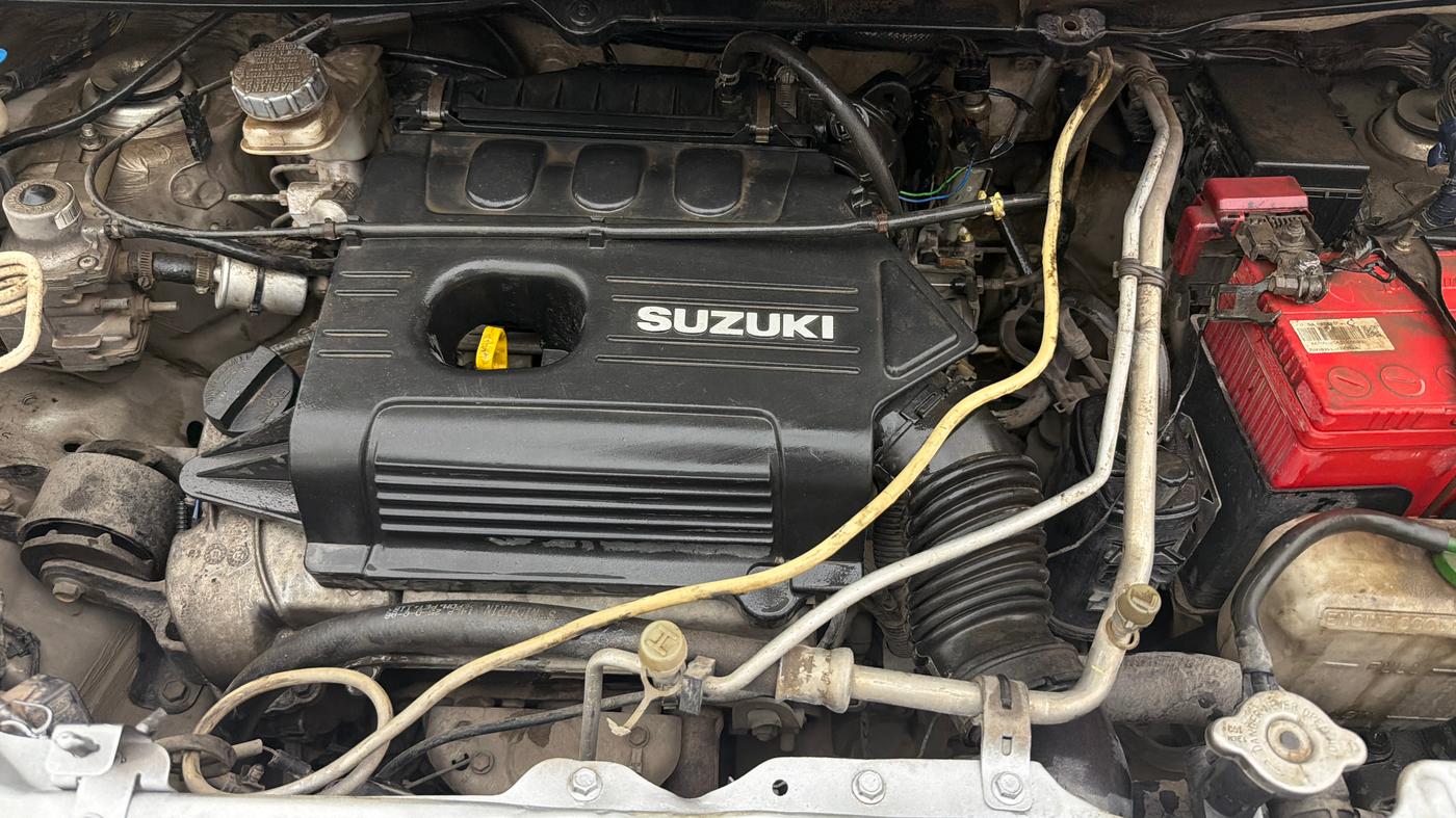 2013 Maruti Wagon R 1.0 VXI, CNG, Manual, 75,483 km, Engine View