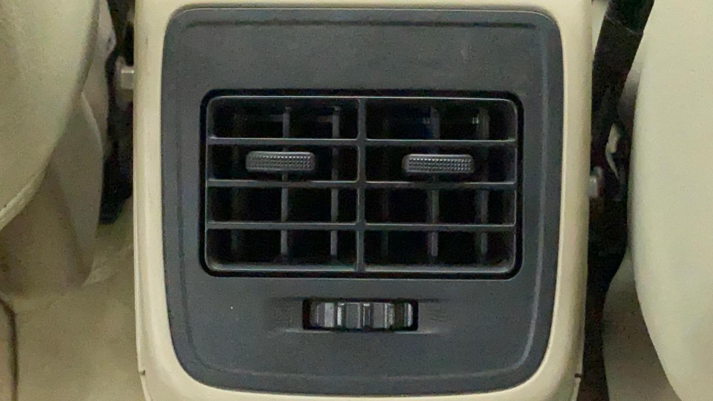 2018 Maruti Dzire VXI, Petrol, Manual, 13,083 km, Rear AC Vents