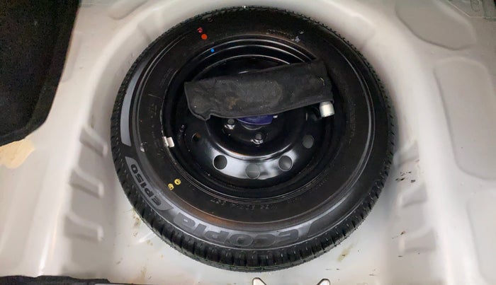 2018 Maruti Dzire VXI, Petrol, Manual, 13,083 km, Spare Tyre
