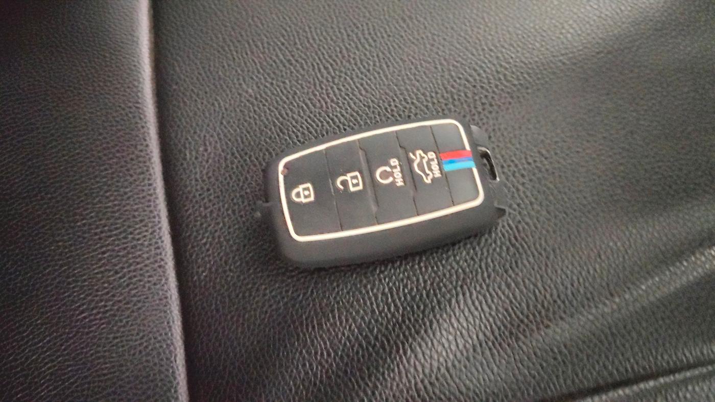 2021 KIA SELTOS HTK PLUS 1.5 IMT, Petrol, Manual, 77,185 km, Key Close Up