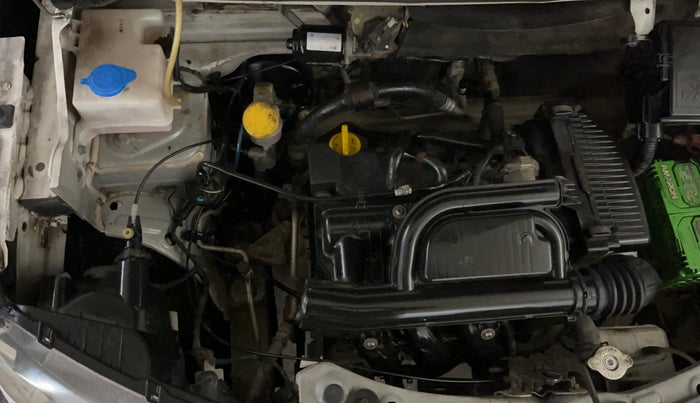 2017 Renault Kwid RXT 1.0 (O), Petrol, Manual, 32,177 km, Engine View - Right