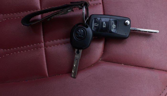 2018 Skoda Rapid AMBITION 1.5 TDI, Diesel, Manual, 75,807 km, Key Close Up