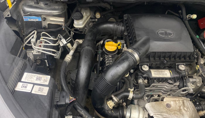 2021 Tata NEXON XZA PLUS SUNROOF PETROL, Petrol, Automatic, 38,288 km, Engine View - Right