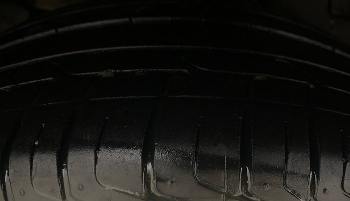 2021 Tata NEXON XZA PLUS SUNROOF PETROL, Petrol, Automatic, 38,288 km, Right Rear Tyre Tread