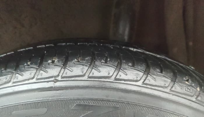 2015 Maruti Celerio ZXI AMT, Petrol, Automatic, 26,513 km, Left Rear Tyre Tread