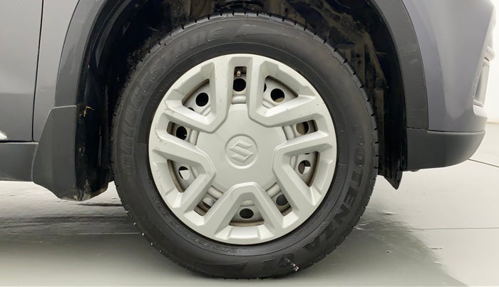 2018 Maruti Vitara Brezza LDI, Diesel, Manual, 89,047 km, Right Front Wheel