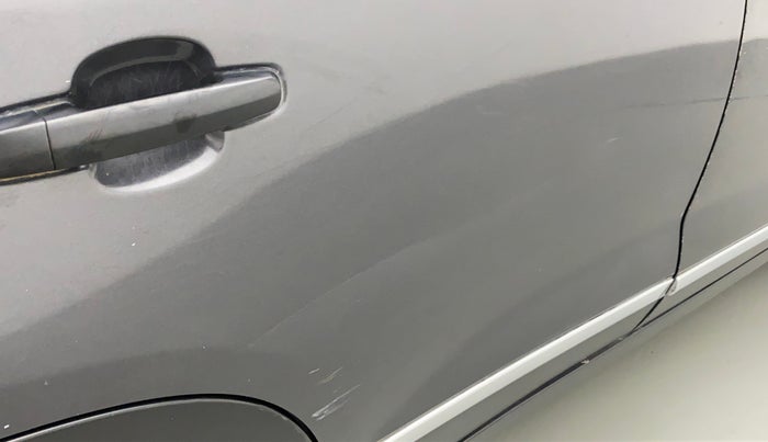 2018 Maruti Vitara Brezza LDI, Diesel, Manual, 89,047 km, Right rear door - Slightly dented