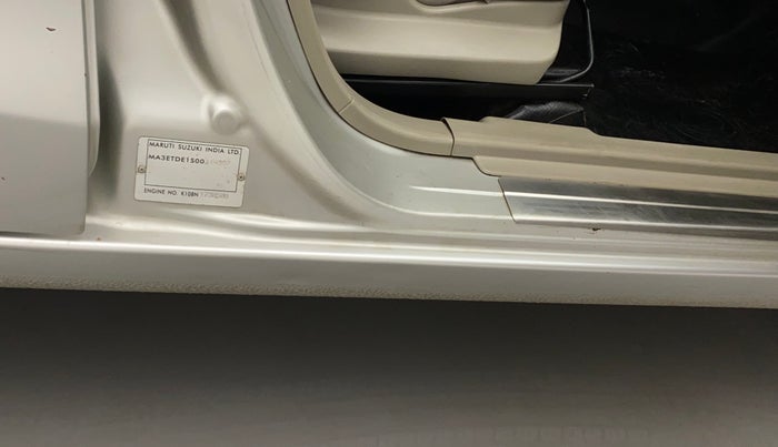 2014 Maruti Celerio VXI, Petrol, Manual, 33,295 km, Right running board - Minor scratches