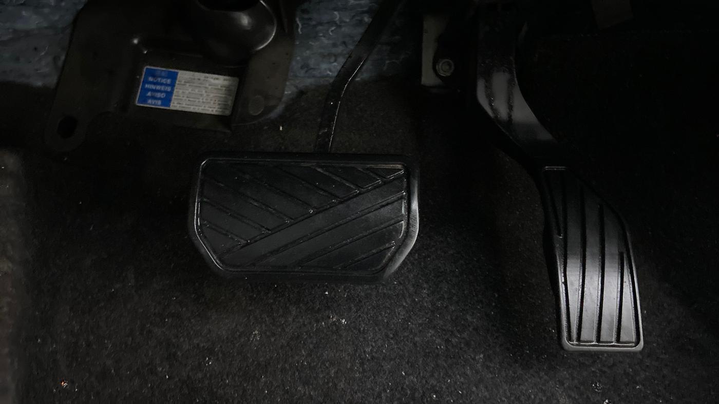 2020 Maruti Vitara Brezza ZXI AT SHVS, Petrol, Automatic, 24,458 km, Pedals