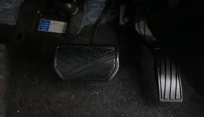 2020 Maruti Vitara Brezza ZXI AT SHVS, Petrol, Automatic, 24,458 km, Pedals