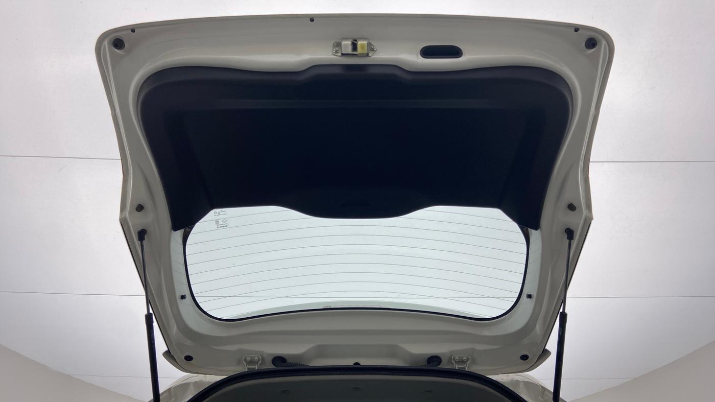 2020 Maruti Vitara Brezza ZXI AT SHVS, Petrol, Automatic, 24,458 km, Boot Door Open