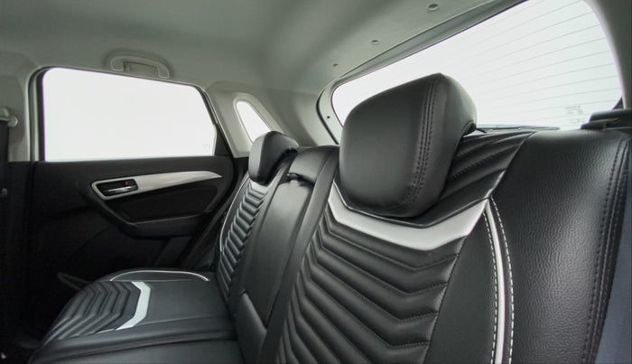 2020 Maruti Vitara Brezza ZXI AT SHVS, Petrol, Automatic, 24,458 km, Right Side Rear Door Cabin