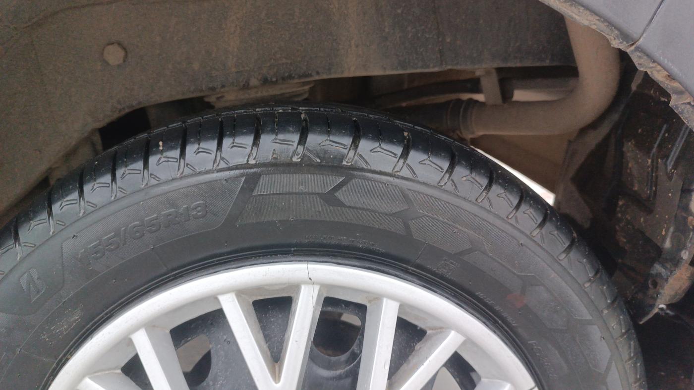 2015 Maruti Alto K10 VXI AMT, Petrol, Automatic, 72,374 km, Left Rear Tyre Tread