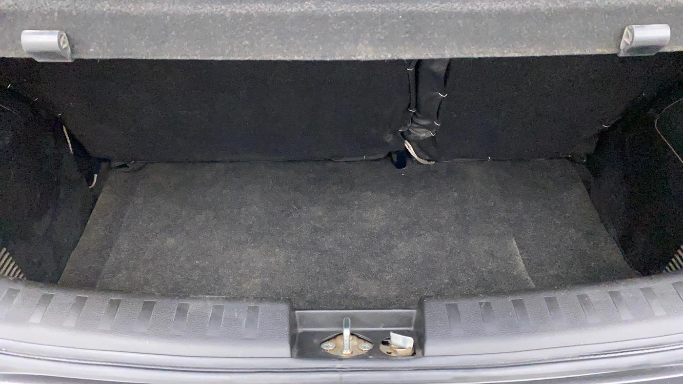 2017 Maruti Swift VDI, Diesel, Manual, 81,400 km, Boot Inside