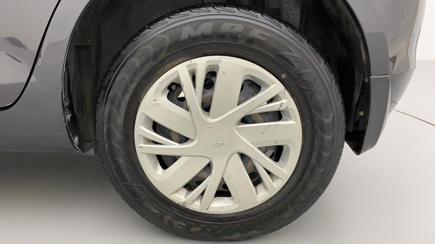 2017 Maruti Swift VDI, Diesel, Manual, 81,400 km, Left Rear Wheel