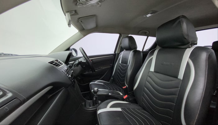 2017 Maruti Swift VDI, Diesel, Manual, 81,400 km, Right Side Front Door Cabin