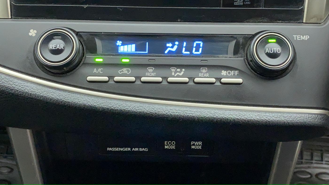 2018 Toyota Innova Crysta 2.4 VX 7 STR, Diesel, Manual, 1,00,065 km, Automatic Climate Control