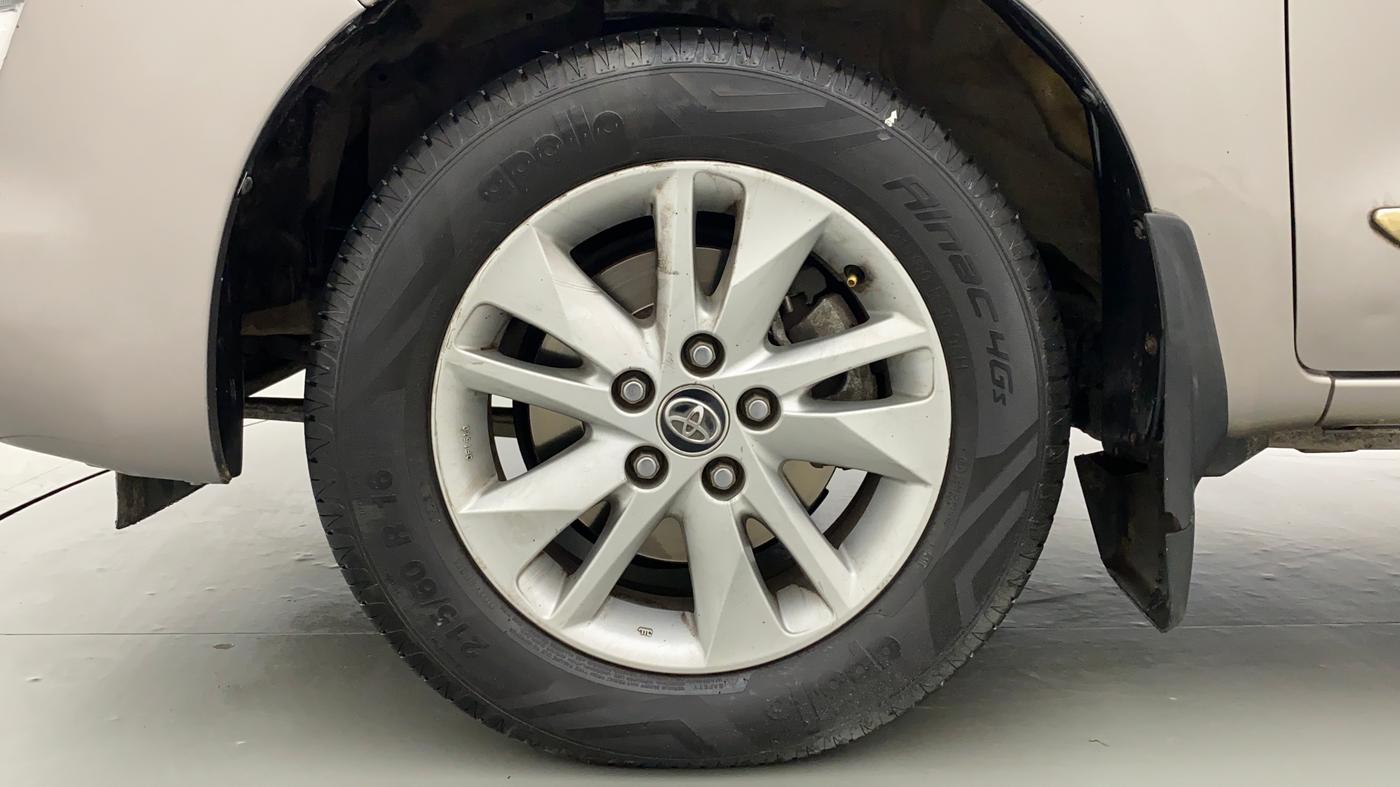 2018 Toyota Innova Crysta 2.4 VX 7 STR, Diesel, Manual, 1,00,065 km, Left Front Wheel