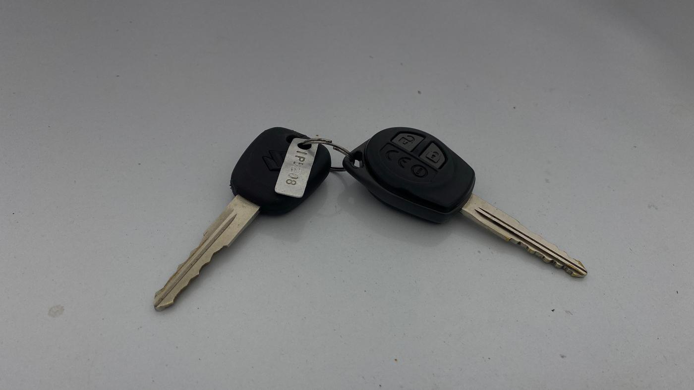 2016 Maruti Ciaz VXI+, Petrol, Manual, 75,442 km, Key Close Up