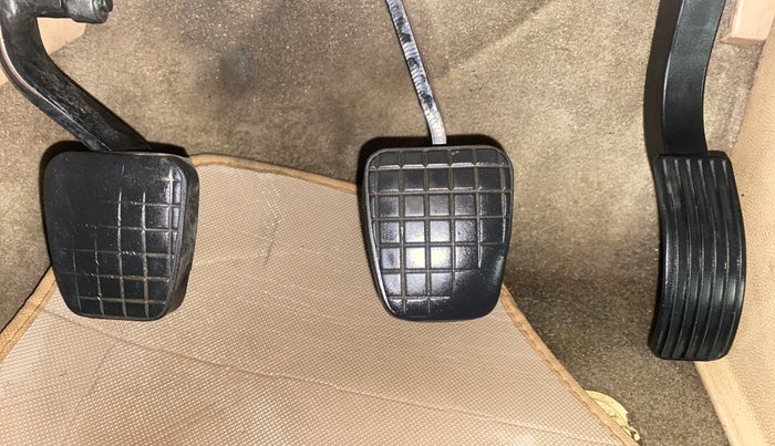 2012 Tata Safari Storme 2.2 VX 4X2, Diesel, Manual, 1,05,487 km, Pedals